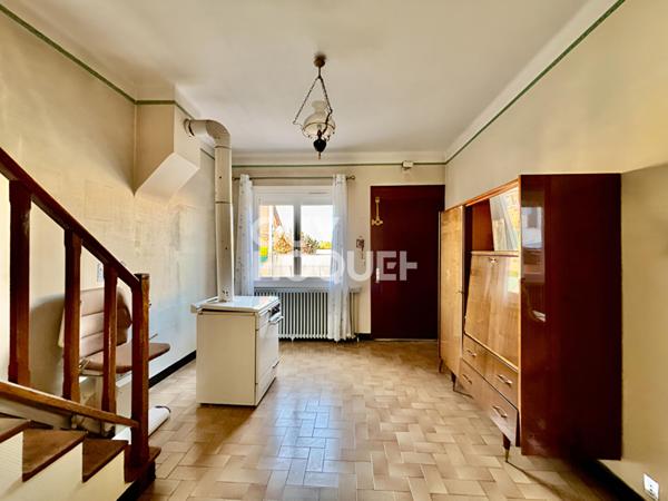 Maison à vendre à Vaulx-en-Velin - Un potentiel à exploiter !