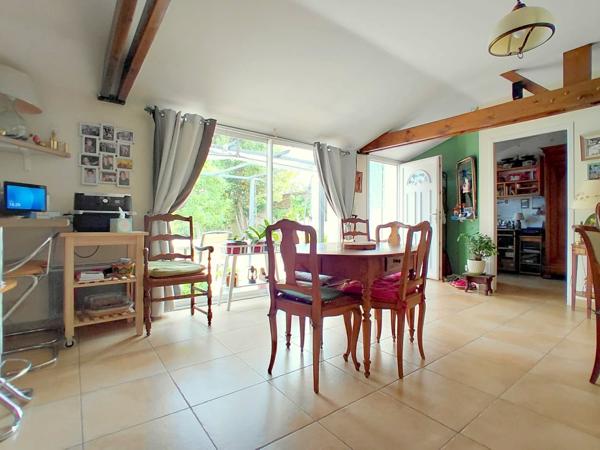 Maison traditionnelle + appartement de plain pied T3 - 9 pièce(s) 295 m²