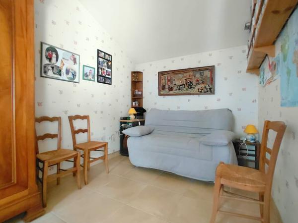 Maison traditionnelle + appartement de plain pied T3 - 9 pièce(s) 295 m²