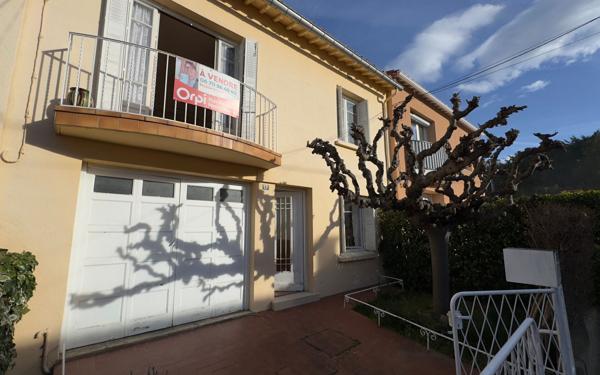 Maison à vendre    5 pièces •  Prades