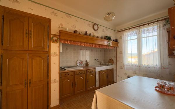 Maison à vendre    5 pièces •  Prades