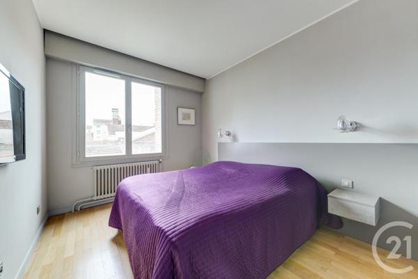 Appartement F4 à vendre  5 pièces - 111 m2 LYON - 69006