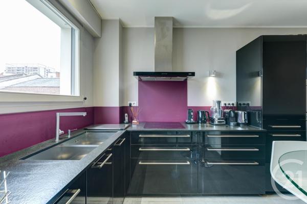 Appartement F4 à vendre  5 pièces - 111 m2 LYON - 69006