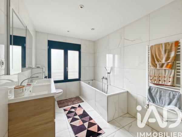 Maison à vendre 7 pièces 150 m² Clichy-sous-Bois