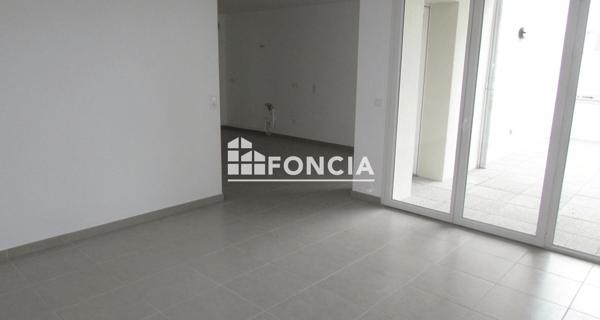 Location Appartement 4 pièces 81.26 m² - Saint-égrève 38120