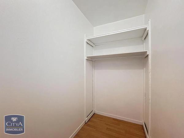 Appartement à louer 2 pièces 48.32m² Lucé (28110)