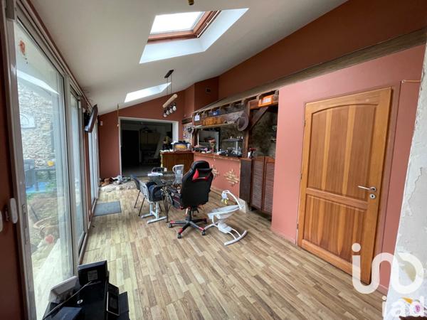 Maison à vendre 5 pièces 80 m² Pavant