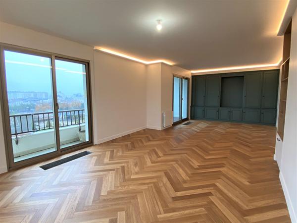 Grand appartement à louer ANGERS 4 pièces120 m²