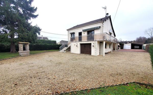 Maison à vendre    6 pièces • 150 m2 Crécy-la-Chapelle