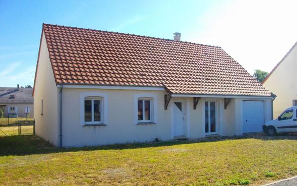 Maison à vendre    4 pièces • 95 m2 Avord