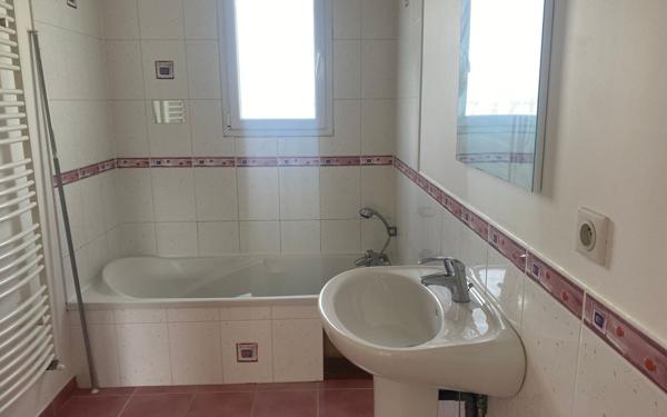 Maison à vendre    4 pièces • 95 m2 Avord