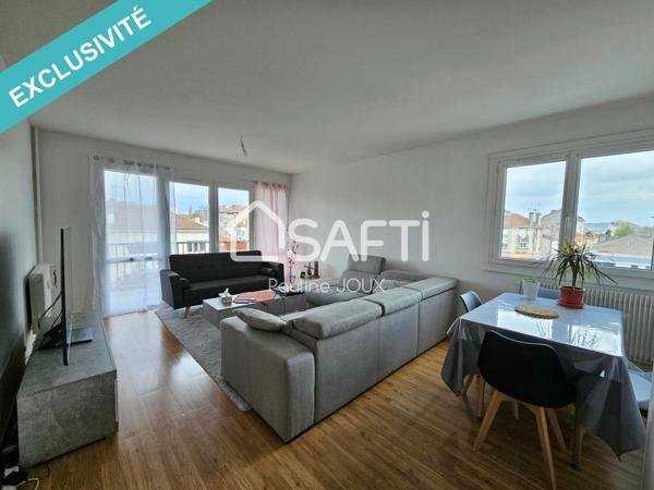 Appartement type F3 avec balcon et place de parking