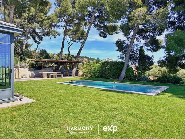 Roucas-Blanc – Propriété de 445 m² avec vue mer exceptionnelle