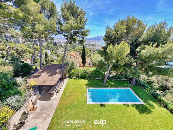 Roucas-Blanc – Propriété de 445 m² avec vue mer exceptionnelle