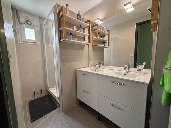 Charmant T3 bis traversant au coeur du Bourget-du-Lac