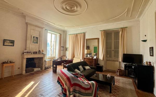 Maison à vendre    8 pièces •  Saint-Georges-d'Oléron