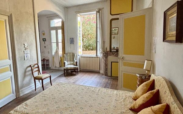 Maison à vendre    8 pièces •  Saint-Georges-d'Oléron