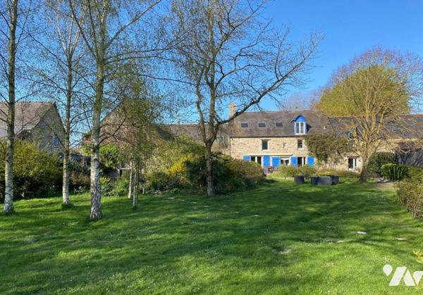 A VENDRE PROPRIETE EN PIERRES + GITES + DEPENDANCES + PATURAGES MONT DOL DOL DE BRETAGNE LE VIVIER 