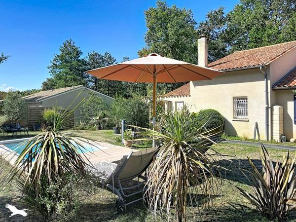 Maison 420 000 € Sadirac 5 p 109 m² DPE D