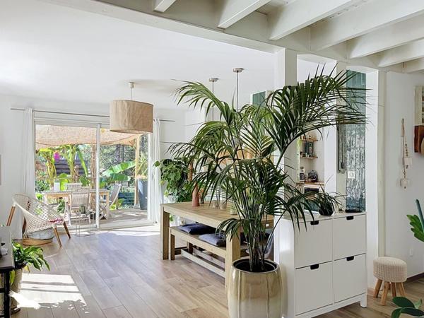 Maison 420 000 € Sadirac 5 p 109 m² DPE D