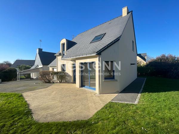 Maison à vendre à Elven - Vie de plain pied - 4 chambres - jardin