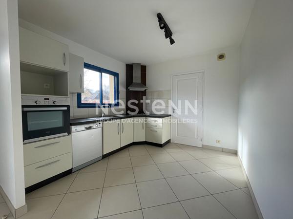 Maison à vendre à Elven - Vie de plain pied - 4 chambres - jardin