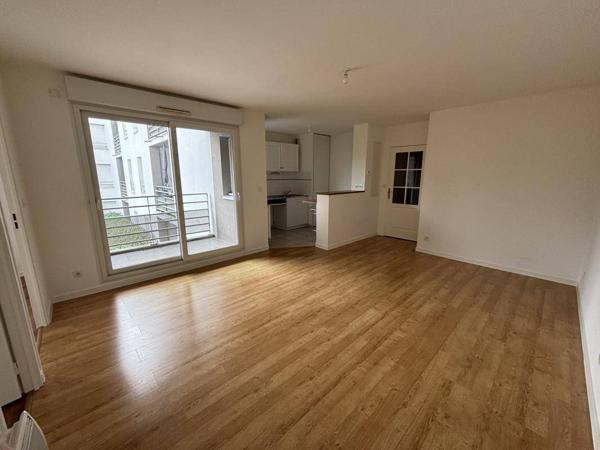 Appartement 3 pièces                                        - 44300 Nantes Réf : 11421