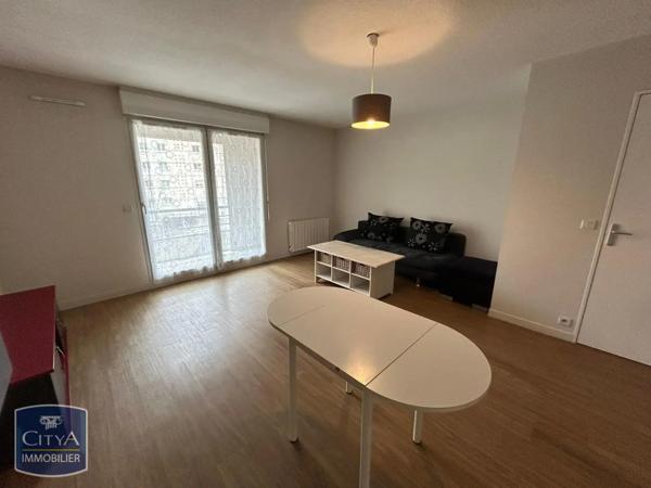 Appartement à louer 2 pièces 51.67m²