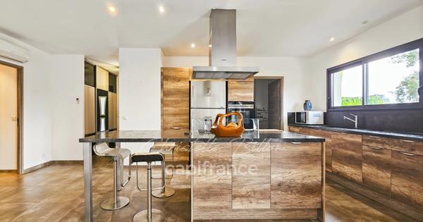 Maison à vendre 4 pièces (20) - Sainte-Lucie de Porto-Vecchio