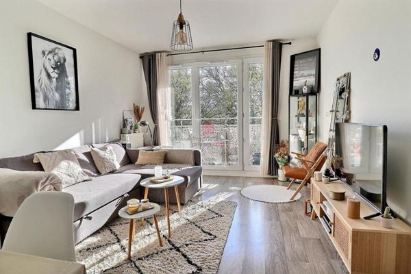 Appartement  trois pièce(s de 56  m2
