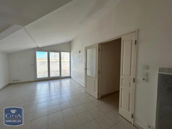 Appartement à louer 3 pièces 64.83m² Saint-Raphaël (83700)