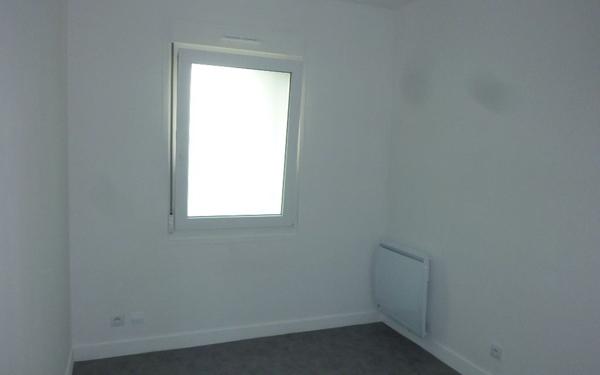 Appartement à louer    1 pièce •  Laon