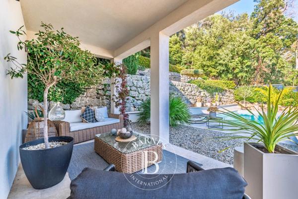 Bagnols-en-Forêt, Maison 3 Chambres -  130 m² à vendre