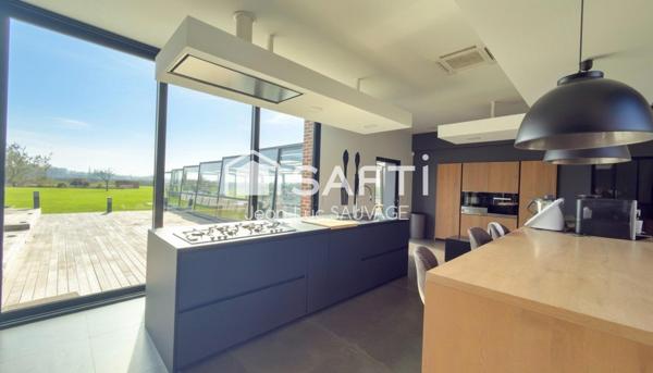 Ferme de prestige avec piscine - Gros potentiel