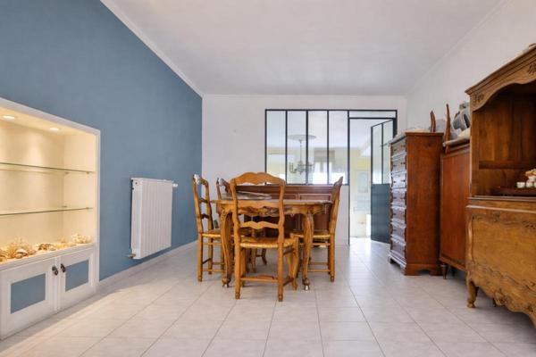 Maison Moux 8 pièce(s) 182 m2