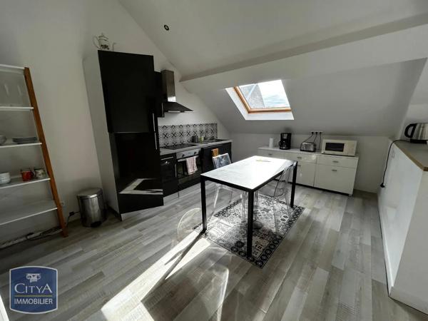 Appartement à louer 3 pièces 53.75m² Saint-Quentin (02100)