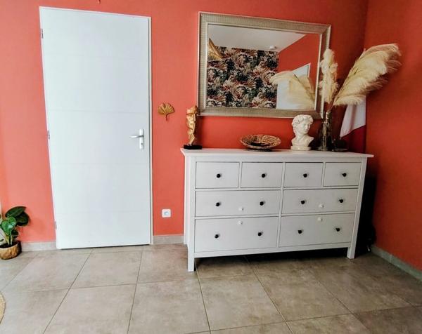 Pavillon récent 4 pièces àavec jardin à la Bastidonne