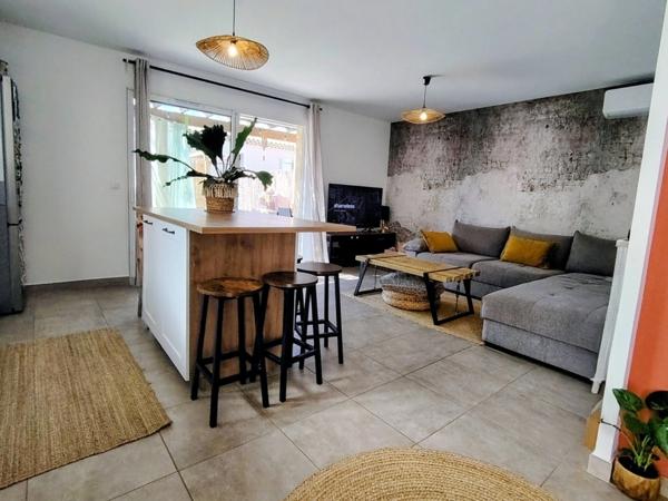 Pavillon récent 4 pièces àavec jardin à la Bastidonne