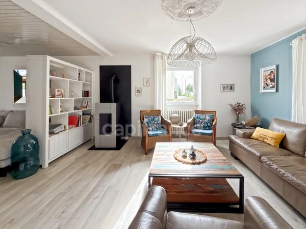 LE RELECQ-KERHUON – BELLE MAISON FAMILIALE DE 151 M² – 4 CHAMBRES – JARDIN – GARAGE