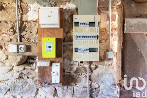 Maison 6 pièces de 115 m² à Saint-Léonard-de-Noblat (87400)