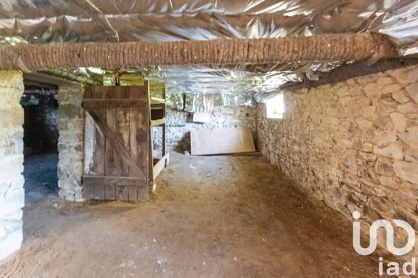 Maison 6 pièces de 115 m² à Saint-Léonard-de-Noblat (87400)