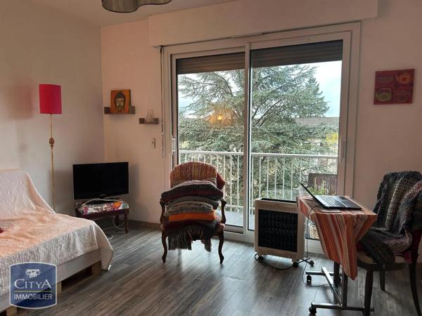 Appartement à louer 1 pièce 33.01m²