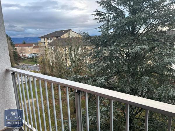 Appartement à louer 1 pièce 33.01m²