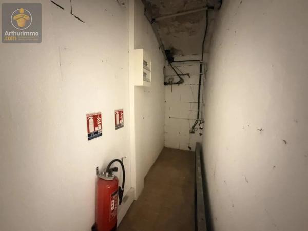Location                                                      Local commercial
                        
                     1 pièces                      48 m2                     à Metz