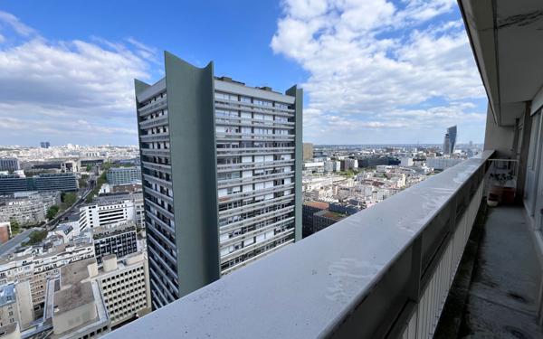 Appartement à vendre    2 pièces • 50,45 m2 Paris 13