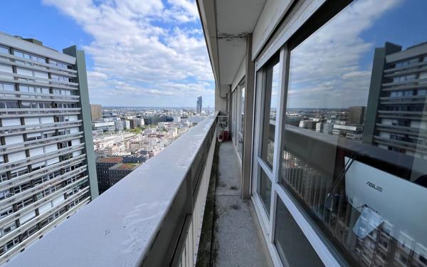 Appartement à vendre    2 pièces • 50,45 m2 Paris 13