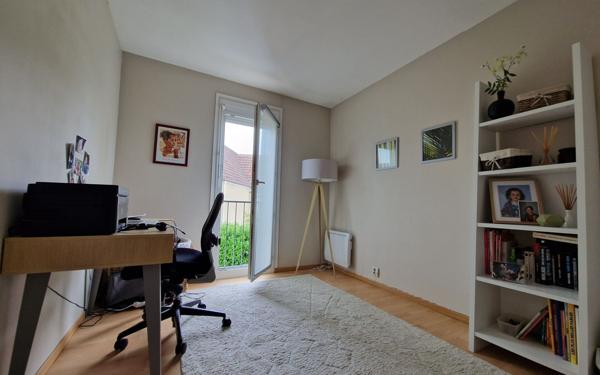 Maison à vendre    7 pièces •  Noiseau