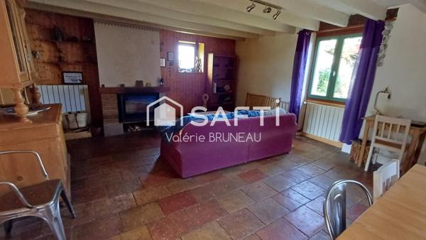 Longère 190m2 / jardin 7000m2 / 2 Garages/ grange