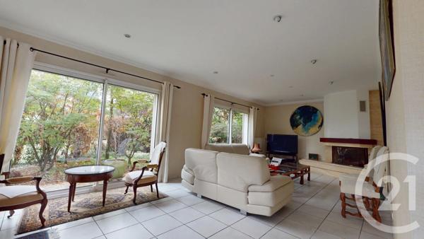 Maison à vendre  8 pièces - 190,76 m 2   ORVAULT  - 44