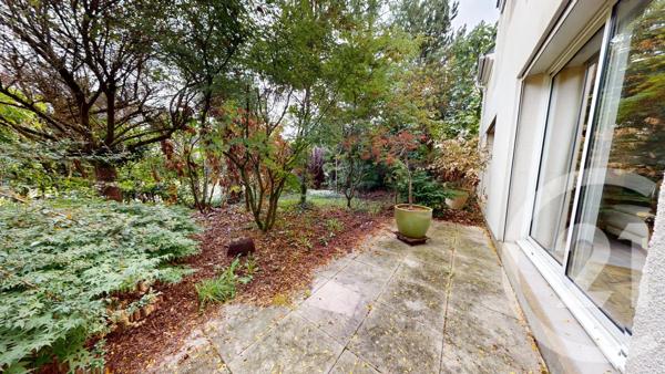 Maison à vendre  8 pièces - 190,76 m 2   ORVAULT  - 44